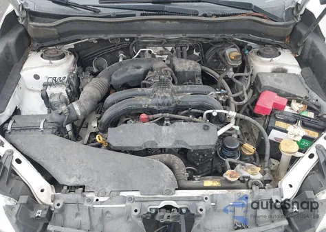 2015 Subaru Forester 2.5I z USA, uszkodzony, nr VIN JF2SJABC4FH493258